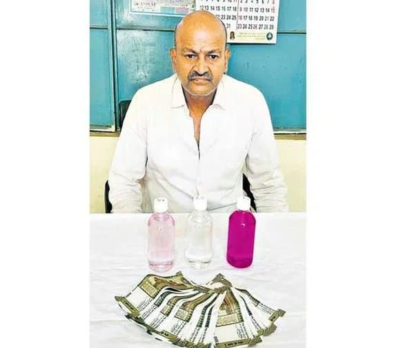 ఏసీబీ వలలో రికార్డ్ అసిస్టెంట్ - Udayam Digital