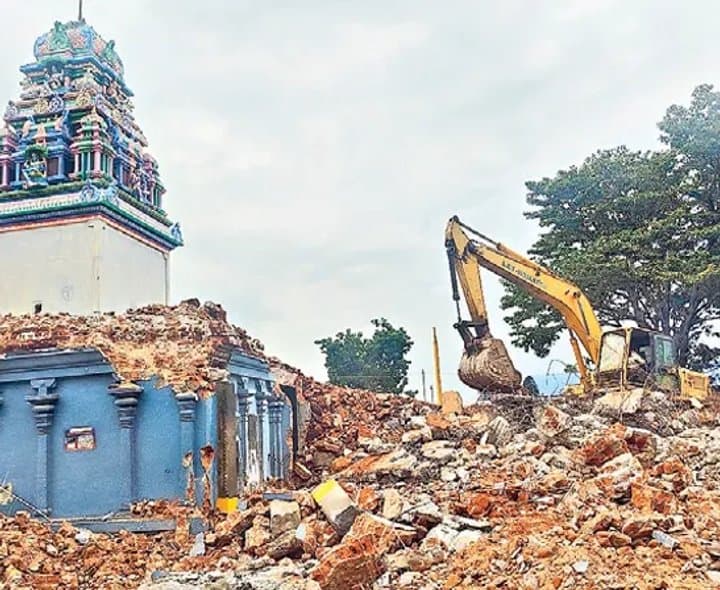 ఆలయ గర్భగుడి నిర్మాణాల తొలగింపు - Udayam Digital