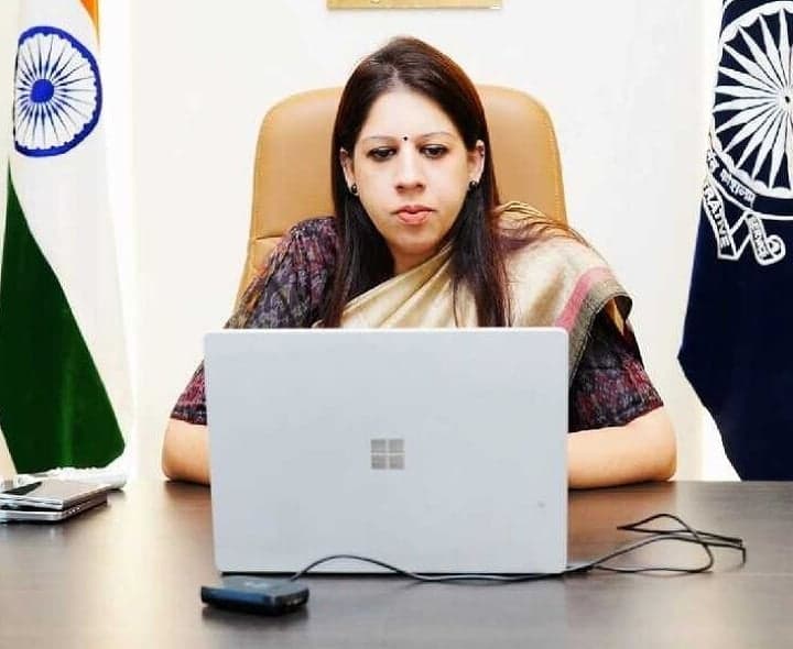 పల్నాడులో స్థానిక సంస్థలకు సెలవులు - Udayam