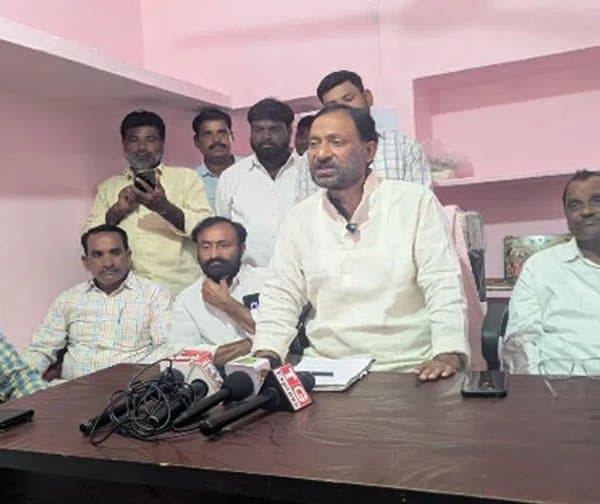 హామీలను విస్మరించిన కాంగ్రెస్ - Udayam Digital
