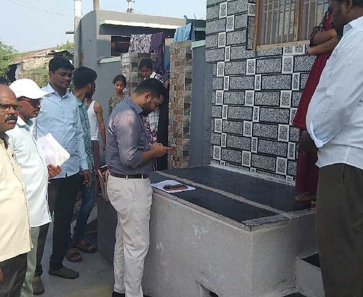 కొత్త పెన్షన్లకు వెరిఫికేషన్ కొనసాగింపు - Udayam