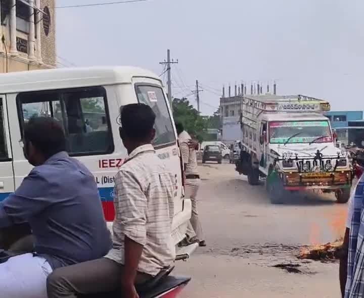 అయిజలో బీజేపీ శ్రేణుల అరెస్ట్ - Udayam