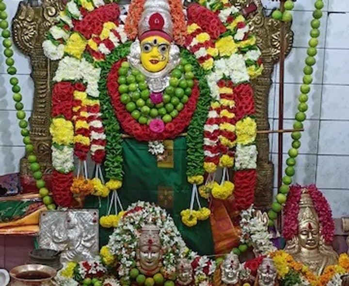 పోలేరమ్మ విగ్రహంపై అదనంగా రెండు కళ్లు.. వైరల్గా ఫొటోలు, వీడియోలు - Udayam