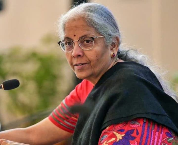 ప్రజలపై నమ్మకంతోనే ముద్ర పథకం: నిర్మలా - Udayam