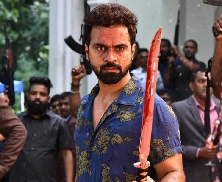 వెండితెరపై తణుకు యువకుడి మెరుపు - Udayam