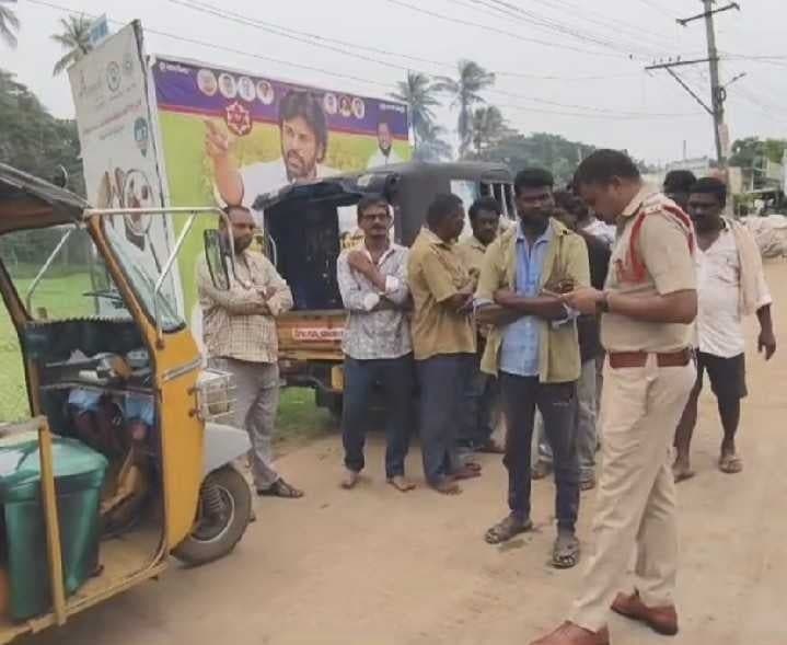 పత్రాలు లేకుండా వాహనాలు నడిపితే చర్యలు - Udayam