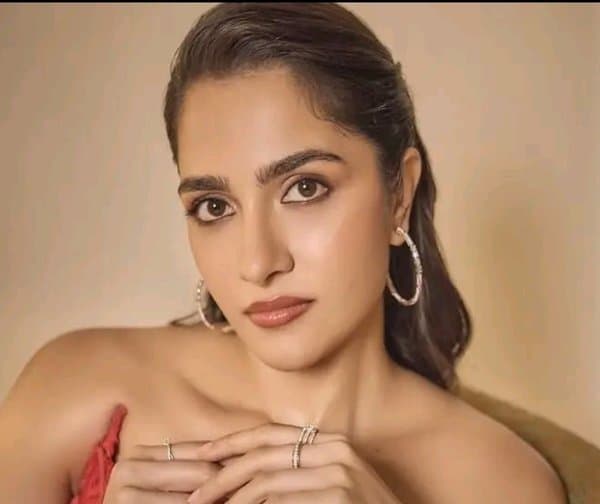 నటి రుక్మిణీ వసంత్ డీప్ఫేక్ కేసు: ముగ్గురి అరెస్ట్! - Udayam Digital