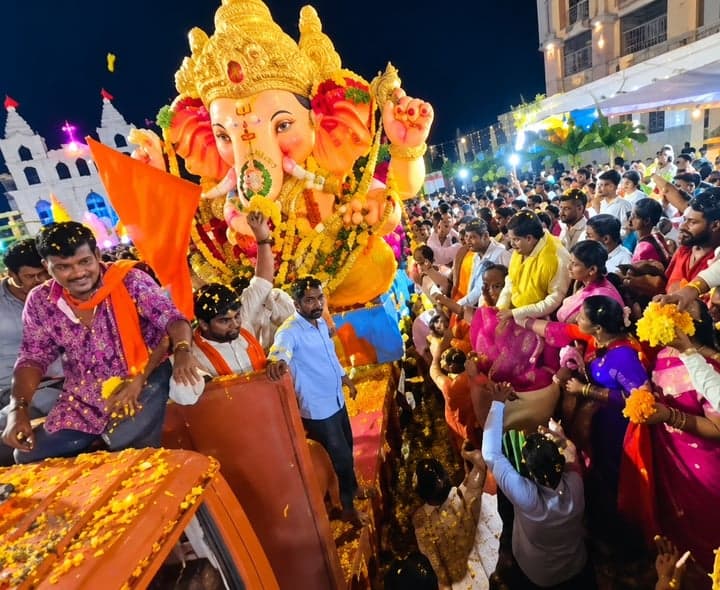 నల్గొండలో ఘనంగా గణేశ్ నిమజ్జనం - Udayam