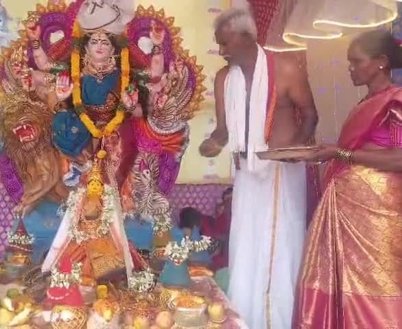 చాకలిపల్లిలో మహాచండీదేవిగా అమ్మవారు - Udayam