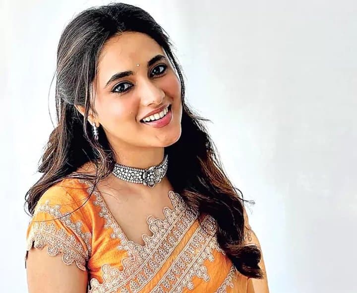 ప్రియాంక మోహన్, జై జంటగా కొత్త క్రైమ్ థ్రిల్లర్ - Udayam