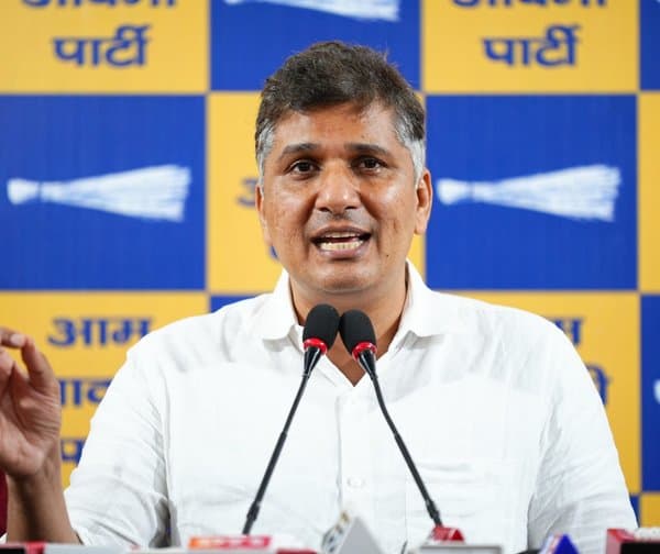 ఢిల్లీ ఆసుపత్రులలో నిలిచిన ల్యాబ్ సేవలు - Udayam Digital