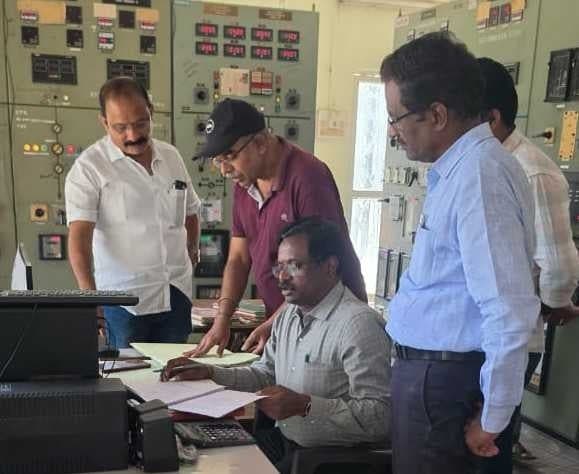 రైతులకు నాణ్యమైన విద్యుత్ అందించాలి - Udayam