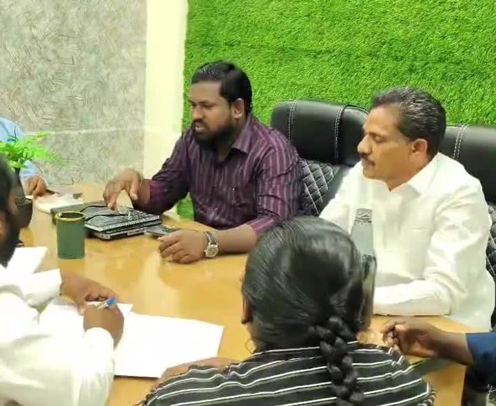 ఎస్సీ మహాసభను విజయవంతం చేయాలి - Udayam