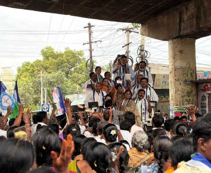 నంద్యాలలో వైసీపీ అభ్యర్థుల ప్రచారం - Udayam