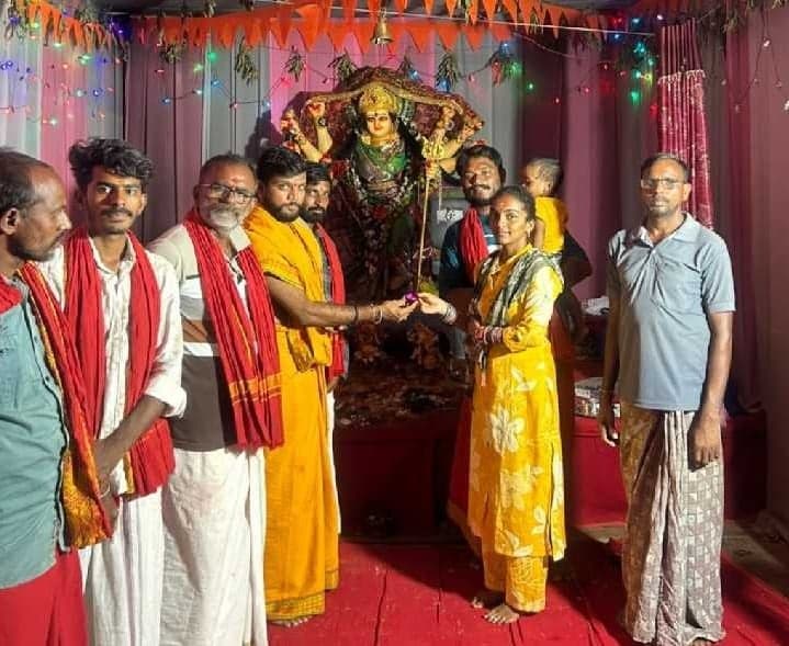అమ్మవారి ముక్కుపుడక వేలంలో రూ.1.55 లక్షలు - Udayam