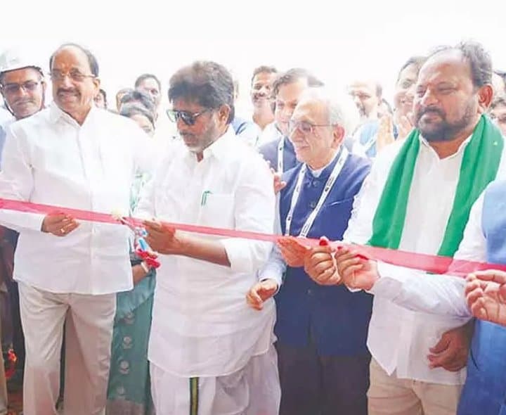 కొణిజెర్లలో గోద్రెజ్ పామాయిల్ యూనిట్ ప్రారంభం - Udayam Digital