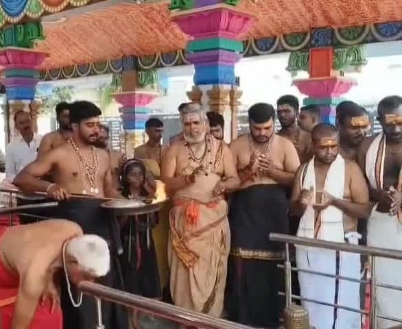 శంషాబాద్లో అయ్యప్ప స్వామికి మహాపడి పూజ - Udayam