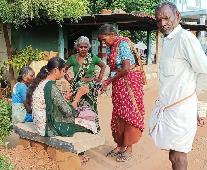 ఖాజీపేటలో ఎన్టీఆర్ భరోసా పింఛన్ల పంపిణీ - Udayam