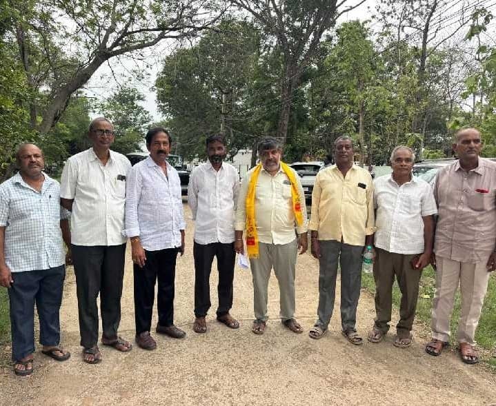 ఉప్పుగుండూరులో TDP అభ్యర్థి నామినేషన్ - Udayam