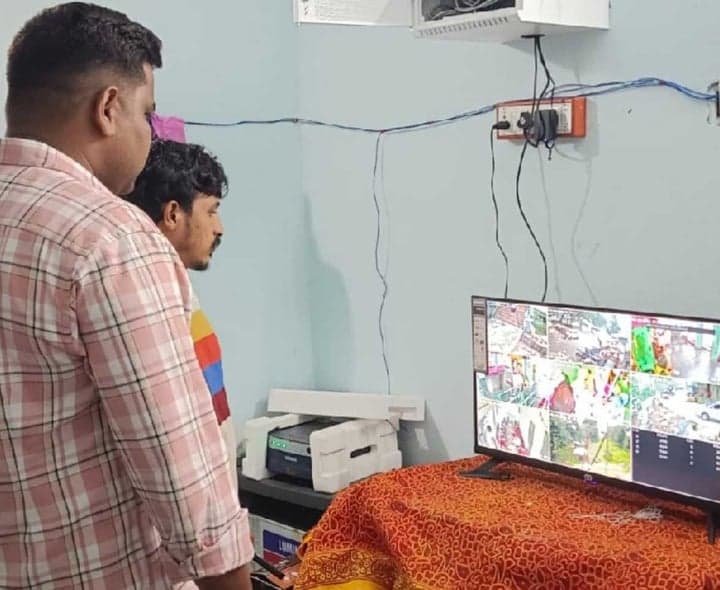 ధారాలమ్మ ఆలయంపై పోలీసుల నిఘా - Udayam