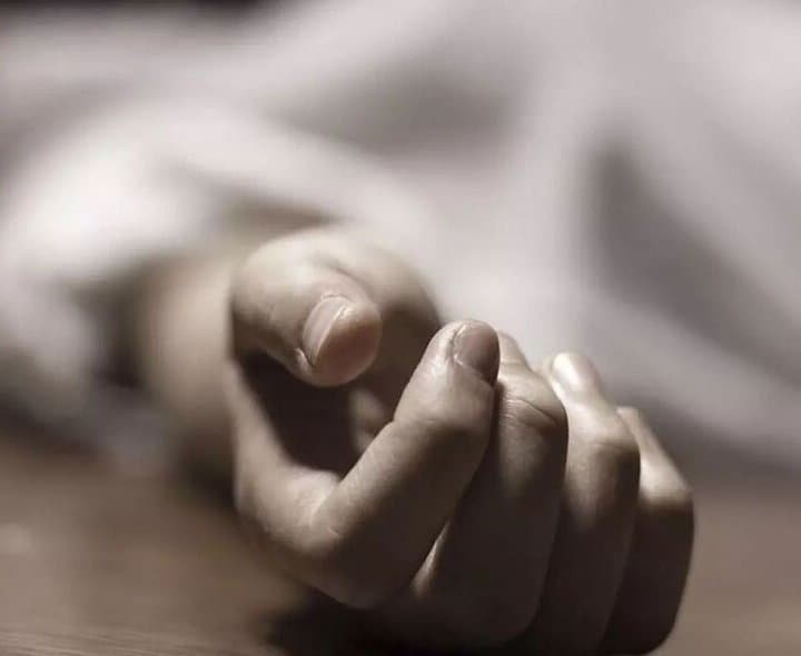 ఫార్మా విద్యార్థిని ఆత్మహత్యాయత్నం