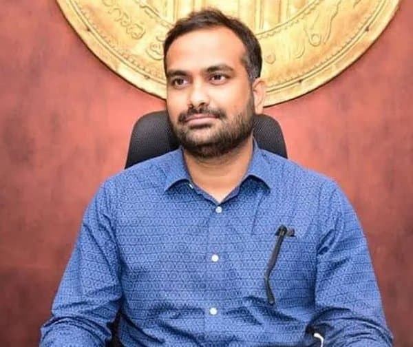 ఓటర్ల జాబితాపై ఆర్వీ కర్ణన్ ప్రకటన - Udayam Digital