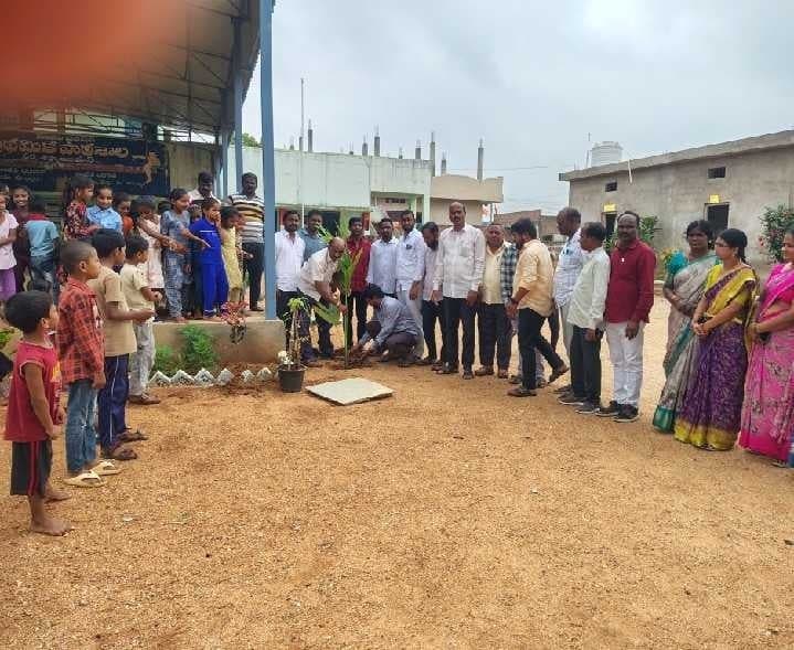 మార్చాలలో వనమహోత్సవం - Udayam