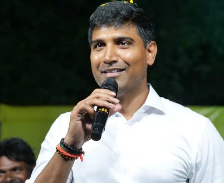 క్రీడలతో వెలుగులోకి విద్యార్థుల ప్రతిభ - Udayam