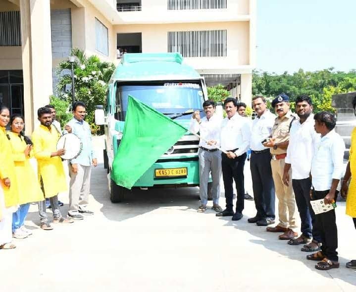 వనపర్తిలో ‘స్వేచ్ఛా రథం’ ప్రారంభం - Udayam