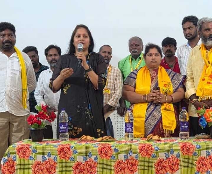 కోటంరెడ్డి కుమార్తె ఎన్నికల ప్రచారం - Udayam