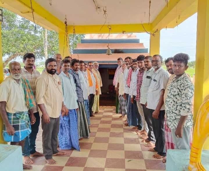 గరుడ సేవకు అడవి నారాయణ వలస బృందం - Udayam