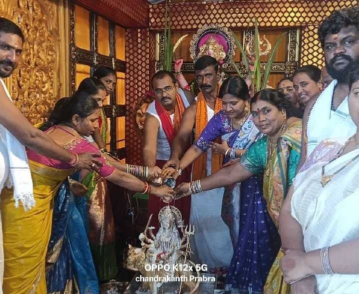 మహా చండీ దేవి రూపంలో అమ్మవారి దర్శనం - Udayam