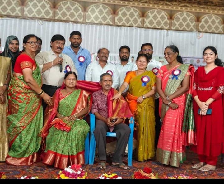 జాతీయ ఉత్తమ ఫొటోగ్రాఫర్కు సన్మానం - Udayam