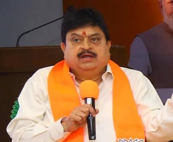 కొన్ని విదేశీ శక్తులు కావాలనే విద్యార్థులతో నిరసనలు చేయిస్తున్నాయి - Udayam Digital