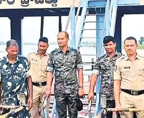 జూరాల వద్ద పోలీసుల పటిష్ట బందోబస్తు - Udayam