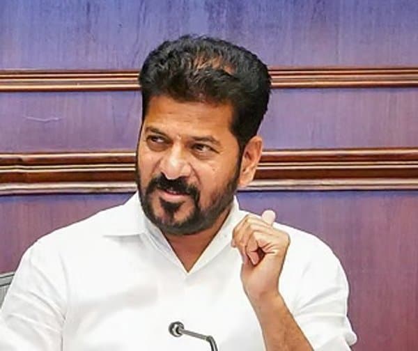మెట్రోపై కిషన్రెడ్డి కుట్ర: సీఎం రేవంత్ రెడ్డి తీవ్ర ఆరోపణలు - Udayam Digital