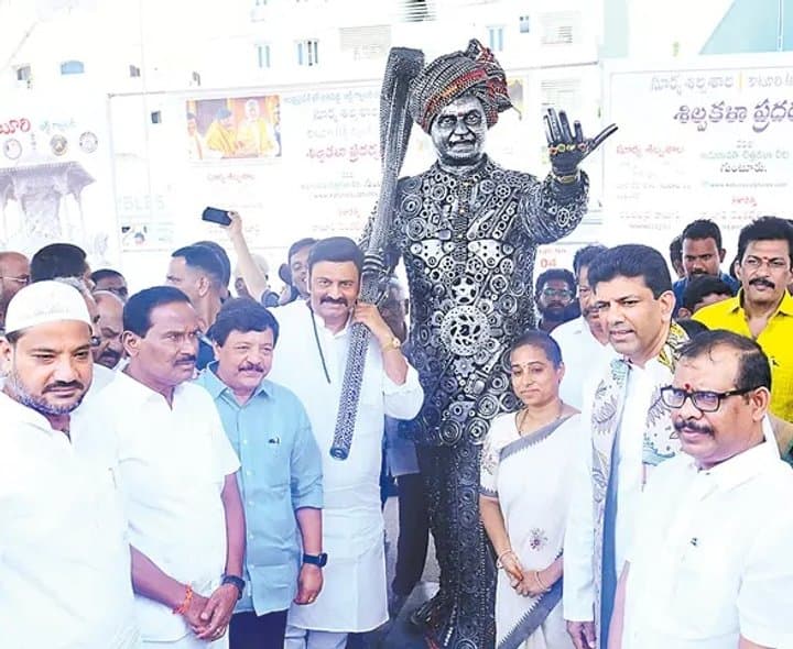 కళలు సంస్కృతికి ప్రతిబింబాలు - Udayam Digital