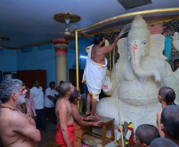 తుమ్మలగుంటలో 7 టన్నుల వినాయకుని నిమజ్జనం - Udayam
