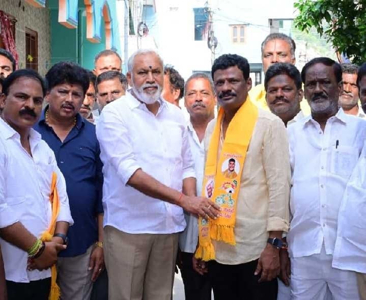చంద్రగిరిలో టీడీపీలోకి నేతల చేరిక - Udayam