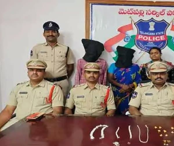 గుళ్లలో వరుస చోరీలు: దంపతుల అరెస్ట్ - Udayam Digital