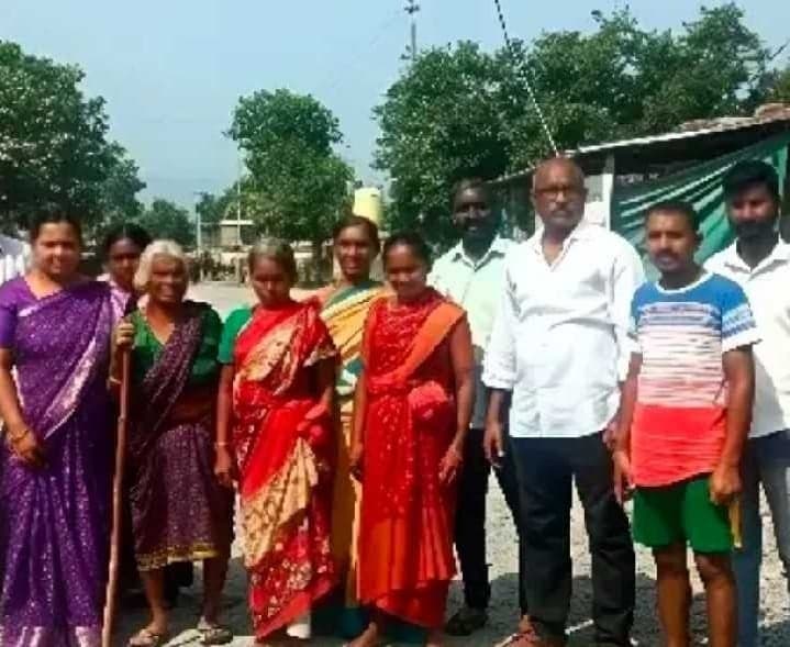 రోడ్యాం రహదారి దుస్థితిపై స్థానికుల ఆందోళన - Udayam
