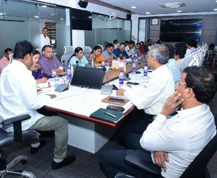 ఎన్నికల సన్నద్ధతపై DRO ఆదేశాలు - Udayam