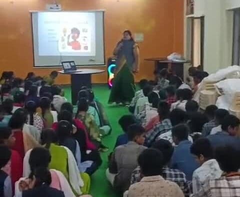 విద్యార్థుల్లో ఔత్సాహిక నైపుణ్యాల అభివృద్ధి - Udayam