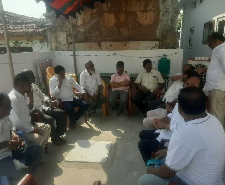 మట్ట రాజిరెడ్డి కుటుంబాన్ని పరామర్శించిన తోట ఆగయ్య - Udayam
