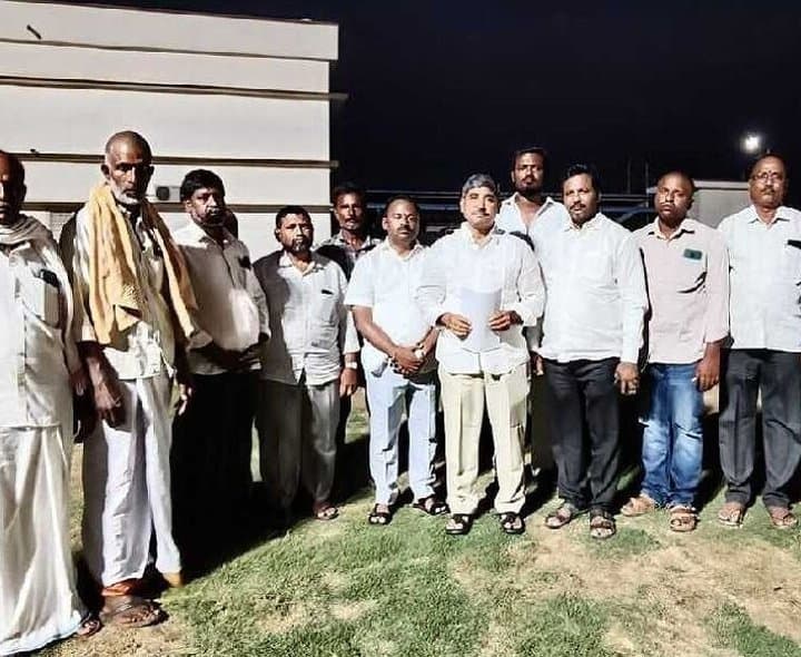 వెలుగొండ: ముంపు గ్రామాలపై కలెక్టర్కు వినతి - Udayam