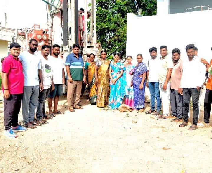 తాగునీటి సమస్యకు నూతన బోర్లు - Udayam