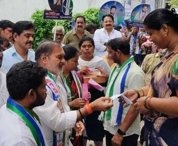 ధరల పెరుగుదలపై తోట కీలక వ్యాఖ్యలు - Udayam