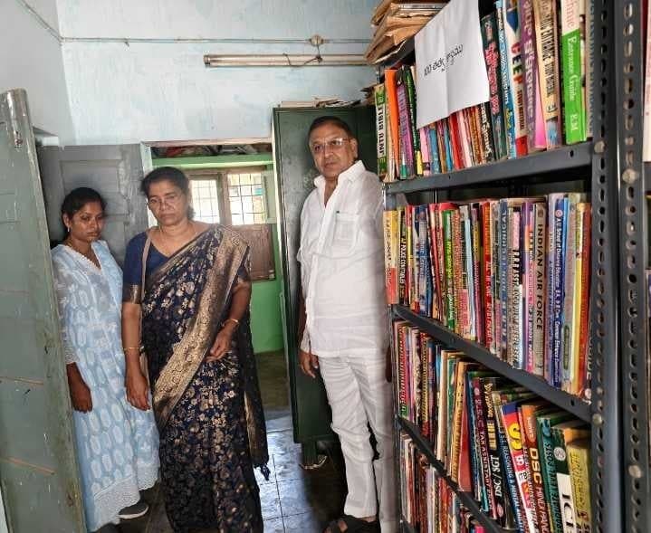 వై.రామవరం గ్రంథాలయ మరమ్మతులకు ప్రతిపాదనలు - Udayam