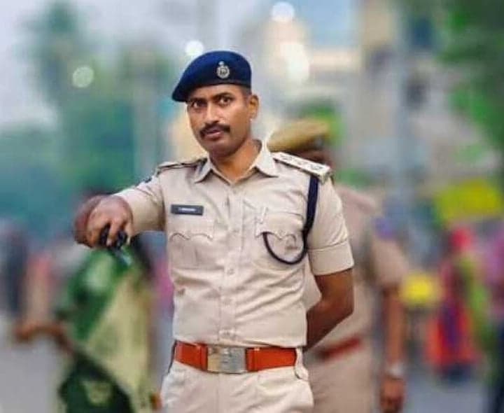 రాజమండ్రిలో నిమజ్జనానికి ట్రాఫిక్ ఆంక్షలు - Udayam