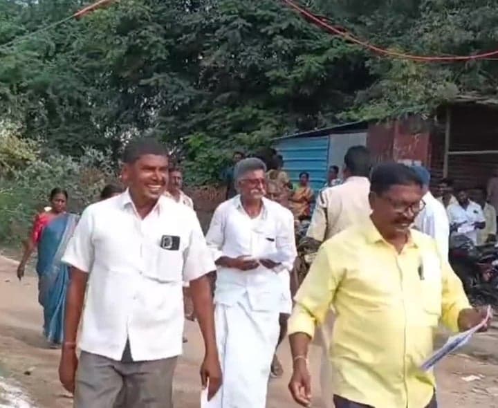 బండి ఆత్మకూరులో 15 నామినేషన్లు - Udayam